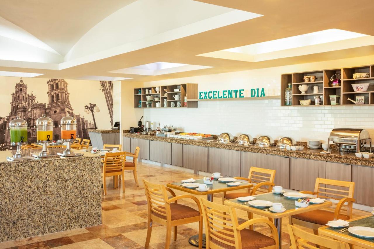 Fiesta Inn Express San Luis Potosi Oriente Eksteriør billede