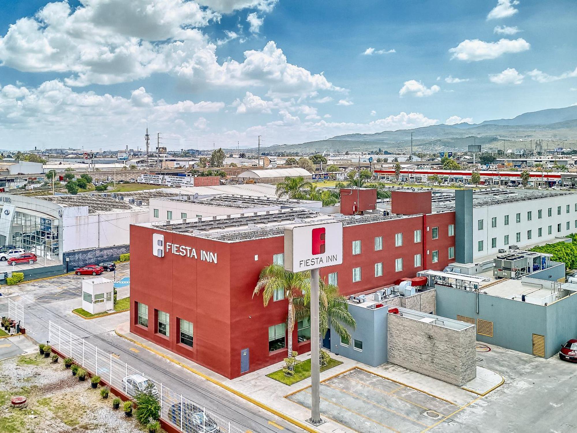 Fiesta Inn Express San Luis Potosi Oriente Eksteriør billede