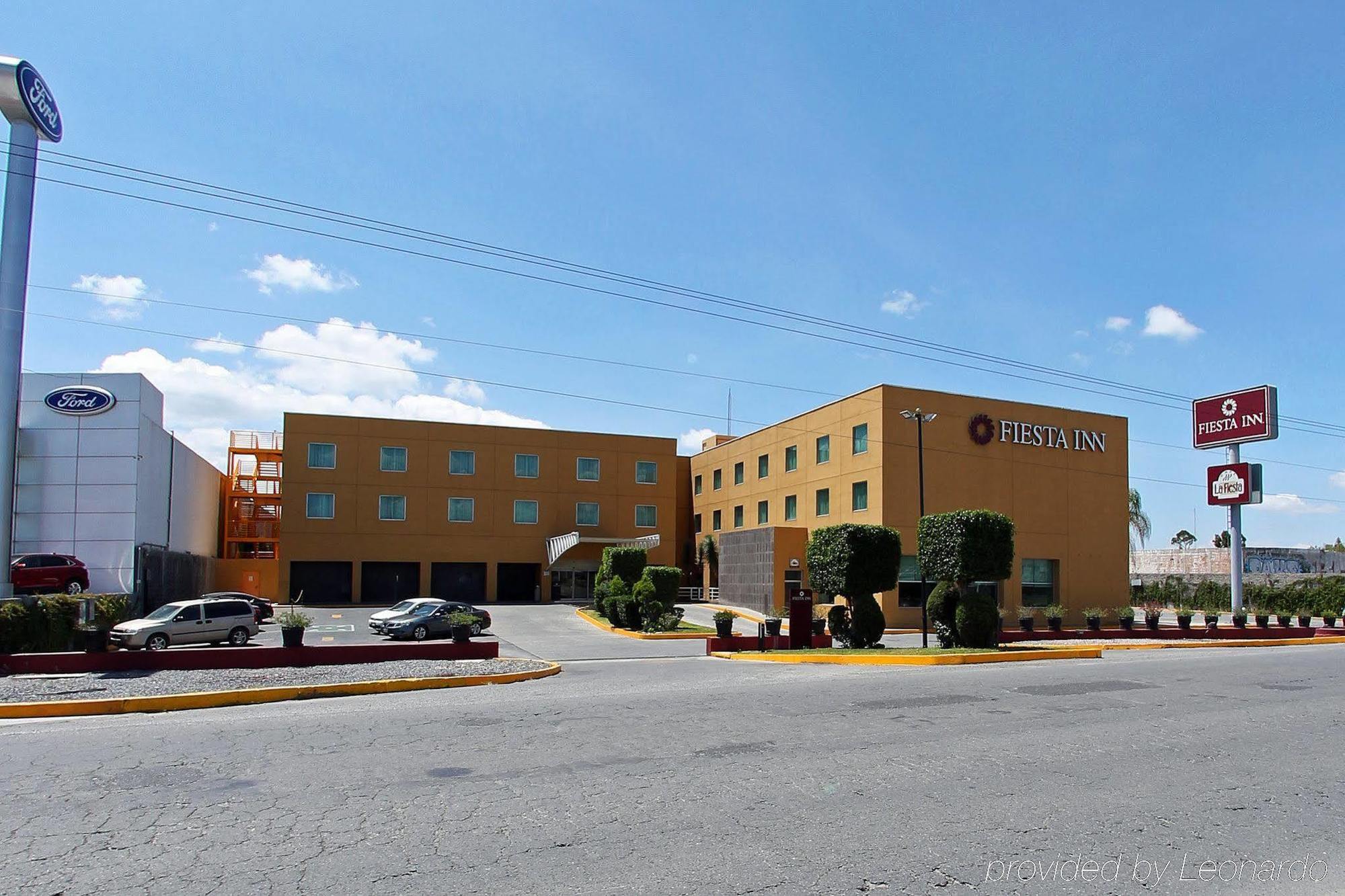 Fiesta Inn Express San Luis Potosi Oriente Eksteriør billede