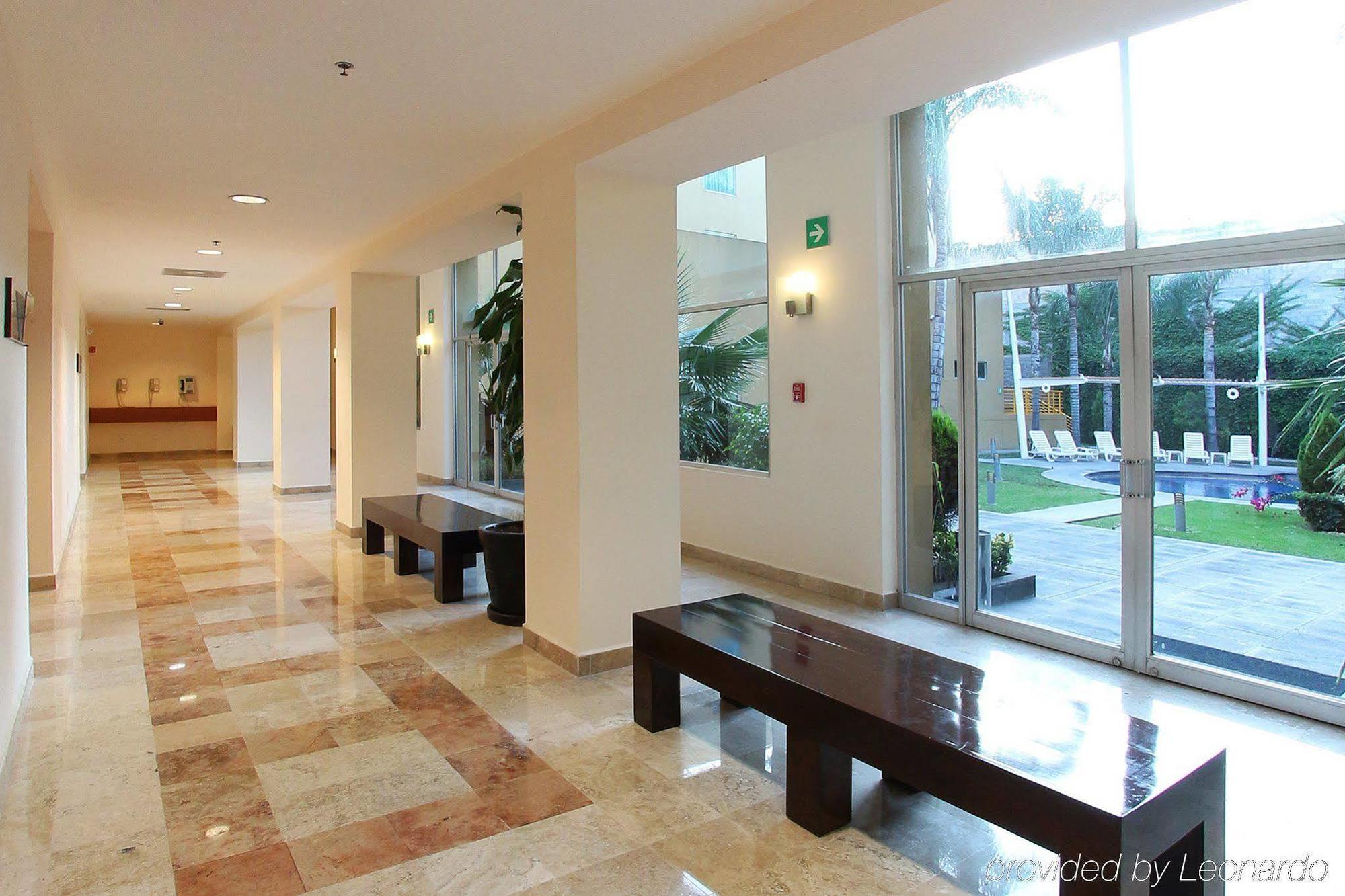 Fiesta Inn Express San Luis Potosi Oriente Eksteriør billede